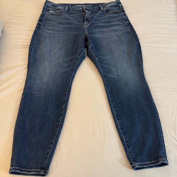 American Eagle Outfitters Denim - NEW AE American Eagle Women's Luxe Jeans BFF Jegging Medium Wash Size XL